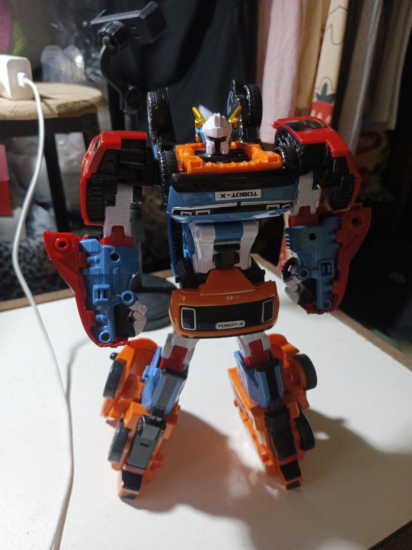 Tritan Tobot Transformers toy (Category: Action & Battle Toys) located in Tanza. Submitted by --unicorn-- (Listing ID 1458030352, Image 1). Description: Tobot Tritan Toy -2nd hand condition expect usage -transformable -No Missing Parts -Near Mint Condition -No Dents/Scratches -As Is -WYSIWYG!.