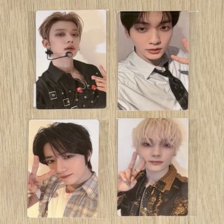 （分類：）位於 。 由 hyunnie_205 提交（商品編號 1458073573，圖片 1）。簡介： 。