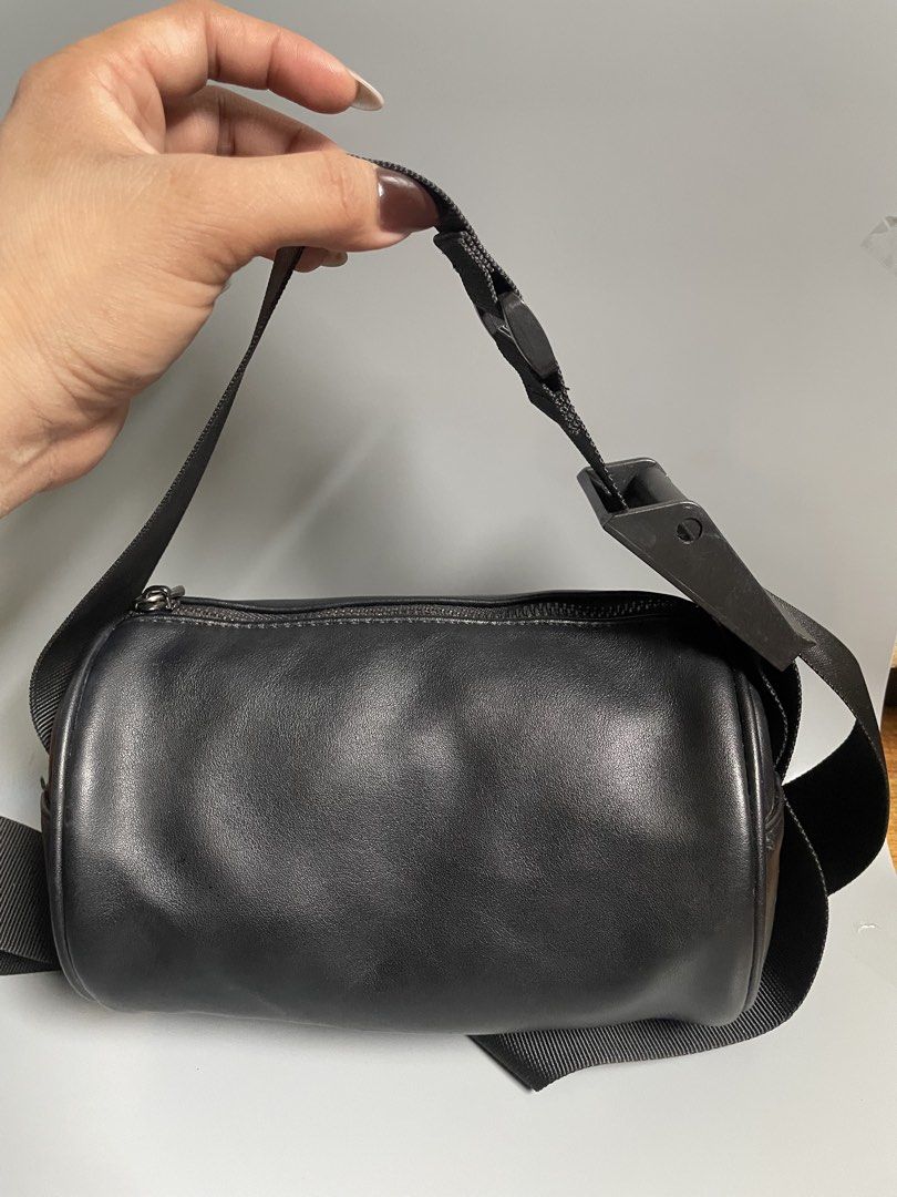 UKAY BAGS🛍️ (Category: Luxury Bags & Wallets) located in Manila. Submitted by coolcrystal_cbe2ed (Listing ID 1457996483, Image 3). Description: .