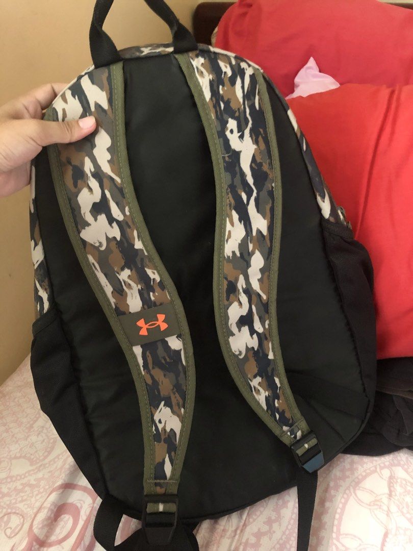 Under Armour Backpack "Marine OD Green/ Orange Blaze" (Category: Backpacks) located in Urdaneta. Submitted by byells (Listing ID 1457949599, Image 2). Description: Brand new Original Under Armour Backpack (water repellant) Bought in US Unisex With laptop pocket inside All details posted.