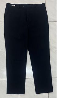 (Category: ) located in . Submitted by amirul_uniqlo_gu_store (Listing ID 1457910632, Image 1). Description: .