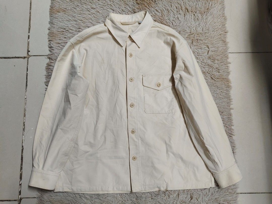 Uniqlo Jersey Jacket (Category: Coats, Jackets and Outerwear) located in Angeles City. Submitted by miss_independent01 (Listing ID 1457940601, Image 3). Description: Uniqlo Jersey Jacket Width: 25(XL on tag) Length: 29 Sleeve: 23.5 Shoulder: 20.5 MOP: Gcash ✅ Mine Now, Pay Now ✅ First to Pay, Gets the Item 📍 PAMPANGA Courier: JnT 🚚🚚 PM 💌💌.