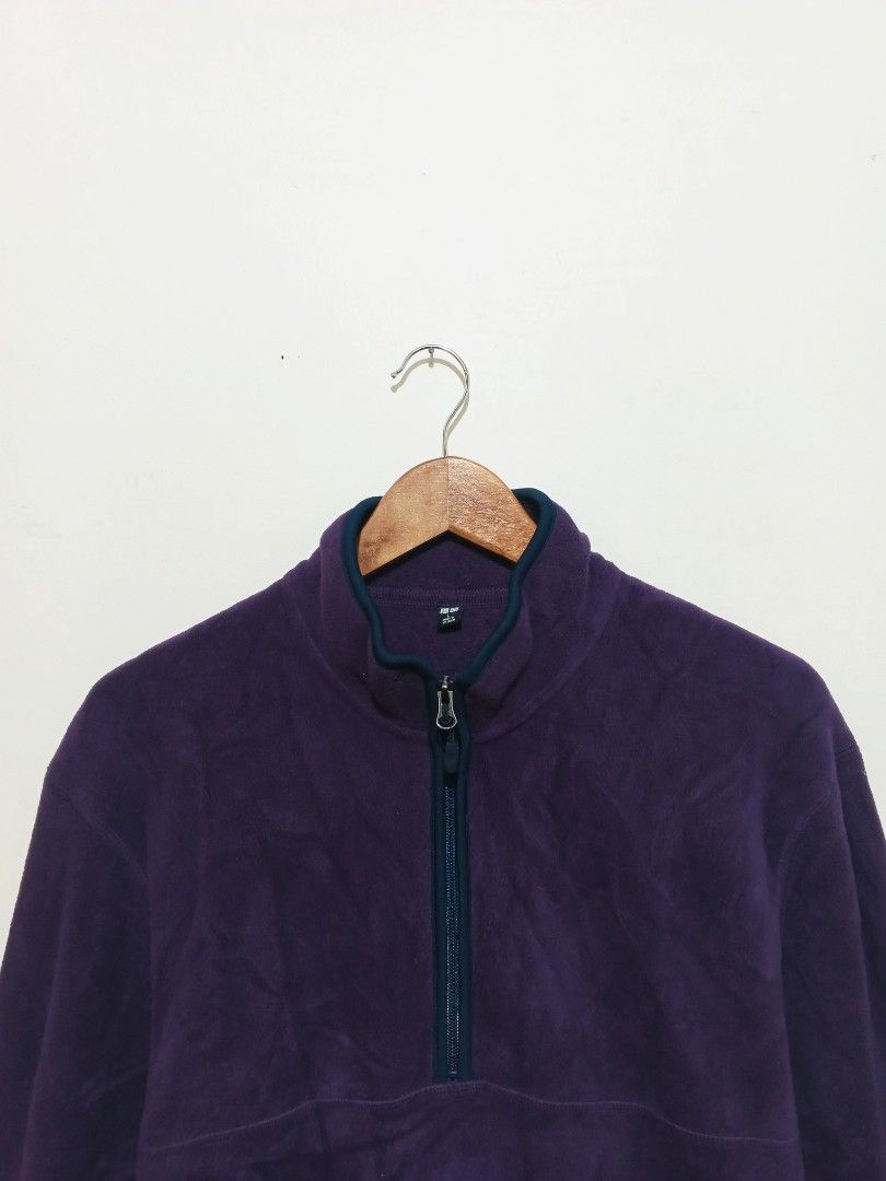 Uniqlo Quarter Zip Fleece (Category: Activewear) located in Baguio. Submitted by jacksonthriflab (Listing ID 1458024728, Image 2). Description: Uniqlo Quarter Zip Fleece ‎Excellent Condition ‎Large | W: 23 | L: 28 ‎No issue ✅.