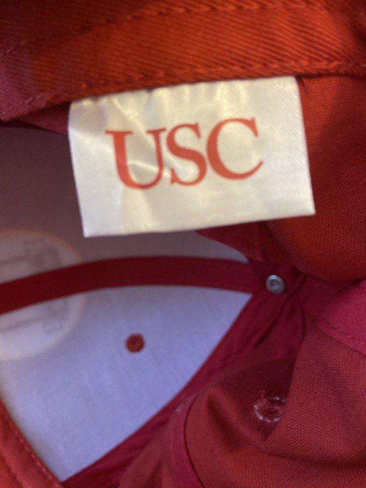 USC red orange golf cap (Category: Caps & Hats) located in Pasig City. Submitted by sandace (Listing ID 1457988140, Image 3). Description: .