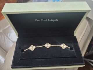 （分類：）位於 。 由 ccchanelgirl 提交（商品編號 1457912307，圖片 1）。簡介： 。