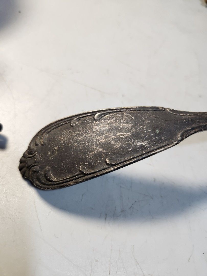 Vintage 12" EPNS Noritake Silver-Plated Ladle (Category: Dinnerware & Cutlery) located in Baguio. Submitted by tindahanbagtown2600 (Listing ID 1458077205, Image 3). Description: We Do Shipping Nationwide ✨️ COD Not Available Payment first before shipping 🤍.