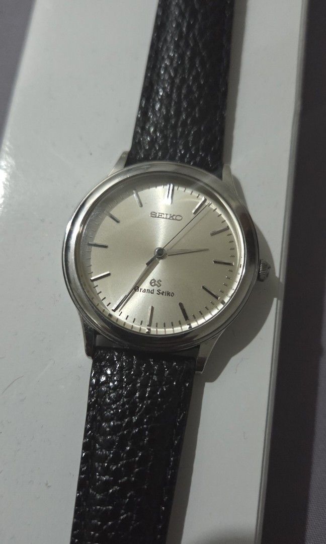 Vintage Grand Seiko Watch (Category: Men's Watches) located in Rizal. Submitted by grayp (Listing ID 1438369535, Image 1). Description: Grand Seiko 95GS | Ref. 9581-7000 | 1988 Vintage Brand: Grand Seiko (Seiko) Model: 95GS (SBGS001) Reference: 9581-7000 Year: 1988 Movement: Quartz — Caliber 9581 (no date) Accuracy: ±10 seconds per year Case material: Stainless steel Case diameter: ~35mm Bracelet/Strap: Leather Clasp: Buckle, steel Dial: No numer