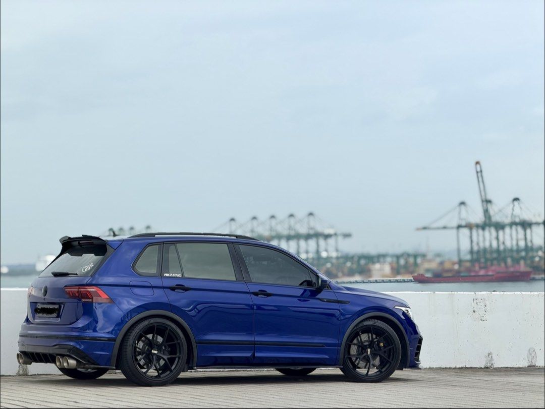 Volkswagen Tiguan 2.0 R-Line AV DSG Auto (Category: Used Cars) located in Singapore. Submitted by stanlzw (Listing ID 1457984155, Image 2). Description: NO CONSIGNMENT! NO AGENT! Rare Lapiz blue Tiguan. Car tastefully done up, common to get thumbs up or photographed on the streets by car lovers. Reason to sell is due to under utilised as I daily my motorcycle. No messy mod and everything can be revert back to stock. Please note that I am not urge