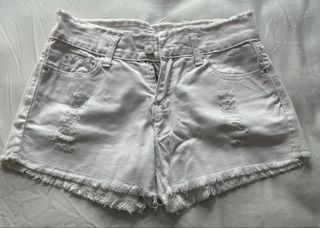 (Category: ) located in . Submitted by snowy18486 (Listing ID 1457918727, Image 1). Description: .