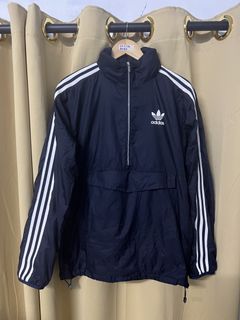(Category: ) located in . Submitted by jaaaxxxthrift (Listing ID 1458095684, Image 1). Description: .
