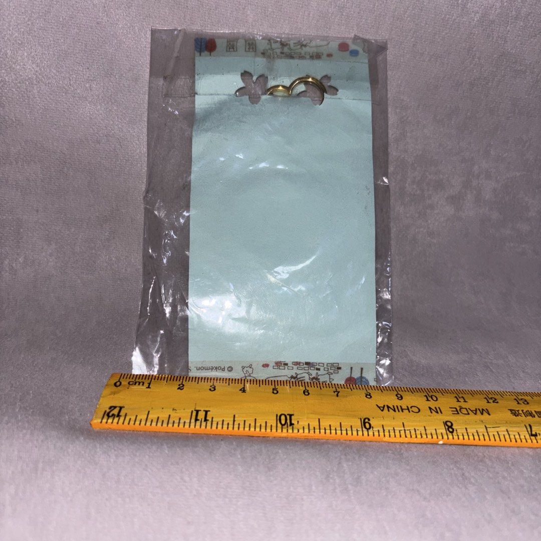 Your Turn to Die keychain acrylic (Category: Character Goods) located in Manila. Submitted by betlogmo (Listing ID 1458017505, Image 2). Description: Set as is. Bawal sa maarte, not everything in the set is “brand new”. Sure buyers only, mine now pay now. Lowballers will be ignored and blocked. Don’t dm if you have no intentions on buying. SF will be shouldered by the buyer 📍Courier: jnt, or lalamove 📍MOP: G-app For sure buyers if you are 100% 