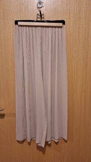 (Category: ) located in . Submitted by nataleenad (Listing ID 1457918129, Image 1). Description: .