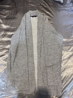 (Category: ) located in . Submitted by clearingwardrobe24 (Listing ID 1457973793, Image 1). Description: .