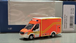 （分類：）位於 。 由 homeless_toys 提交（商品編號 1458237481，圖片 1）。簡介： 。