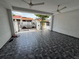 (Category: ) located in . Submitted by mudah729403 (Listing ID 1456767759, Image 1). Description: .
