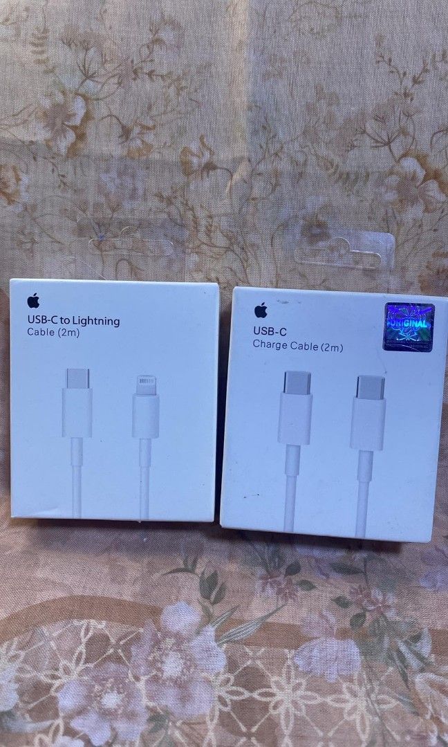 2M usb- C to lightning and type c to c cable charger (Category: Chargers & Cables) located in Manila. Submitted by milasgadgetph (Listing ID 1458109331, Image 1). Description: .
