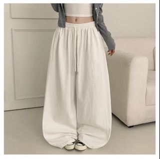 由 yy.2ndwear (刊登 ID 1458280902，圖片 1) 提交，位於 的 (類別：)，說明：。