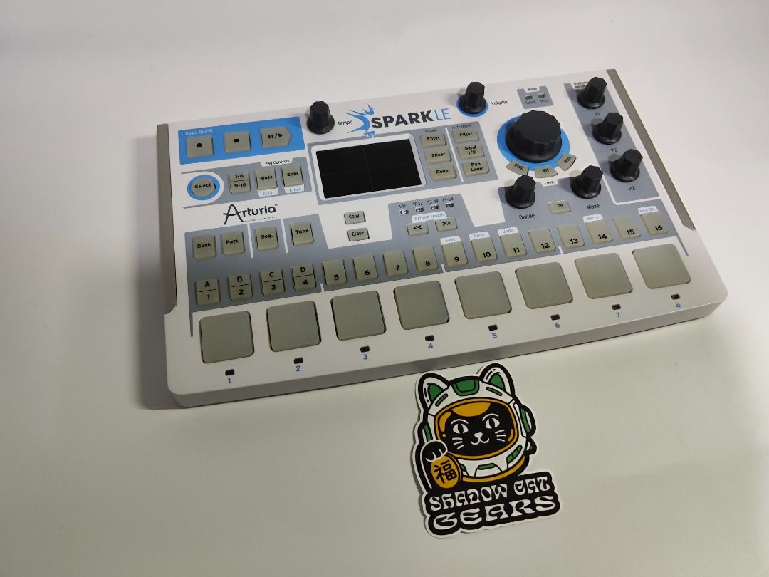 🎹 Arturia SparkLE MIDI Controller Drum Machine (Category: Musical Instruments) located in Binangonan. Submitted by shadowcatgears8 (Listing ID 1458243250, Image 1). Description: Looking for a compact and stylish MIDI controller Drum Machine? 🎶 Selling my Arturia SparkLE, lightly used and in good condition. ✅ Lightly used - Just Tested it and home used. ✅ Fully functional 📦 No original box 🎁 FREE Shadow Cat Gears sticker with purchase! ✅RFS - 