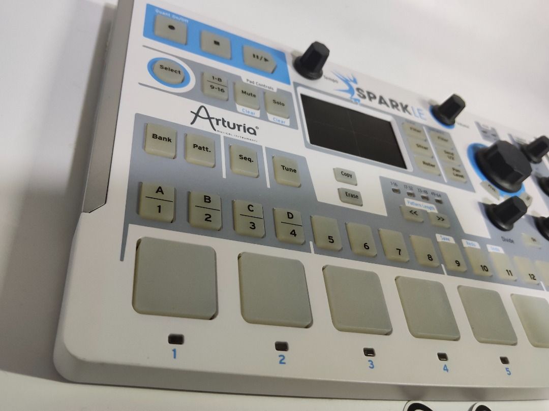 🎹 Arturia SparkLE MIDI Controller Drum Machine (Category: Musical Instruments) located in Binangonan. Submitted by shadowcatgears8 (Listing ID 1458243250, Image 2). Description: Looking for a compact and stylish MIDI controller Drum Machine? 🎶 Selling my Arturia SparkLE, lightly used and in good condition. ✅ Lightly used - Just Tested it and home used. ✅ Fully functional 📦 No original box 🎁 FREE Shadow Cat Gears sticker with purchase! ✅RFS - 