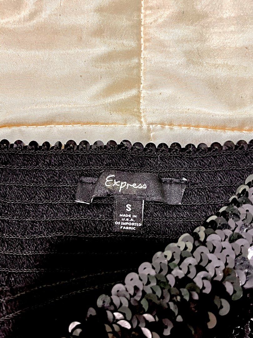 𐙚 express black sequin-embellished multi-way mini skirt or bandeau top (Category: Sleeveless) located in Roxas City. Submitted by plumpop_ (Listing ID 1458244332, Image 3). Description: condi: 10/10 size: s-m.