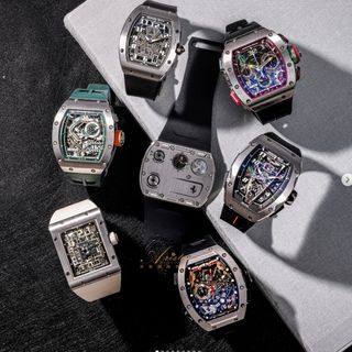 (Category: ) located in . Submitted by 0000watchcollectsg (Listing ID 1458121096, Image 1). Description: .