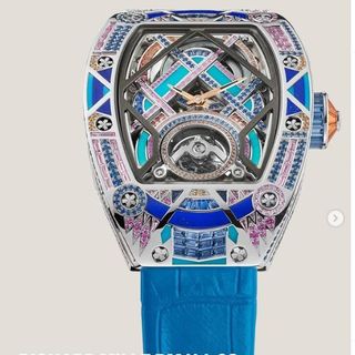 (Category: ) located in . Submitted by 0000watchcollectsg (Listing ID 1458120551, Image 1). Description: .