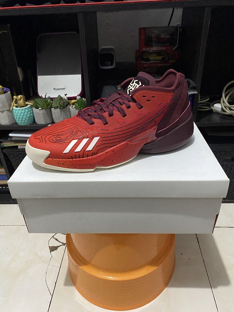 Adidas Don Issue 4 (Category: Sneakers) located in San Pedro. Submitted by angge325 (Listing ID 1458132959, Image 1). Description: Adidas Don Issue 4 Size 12 With Extra Lace ShoeStorageph 🔥 🔥 🔥.