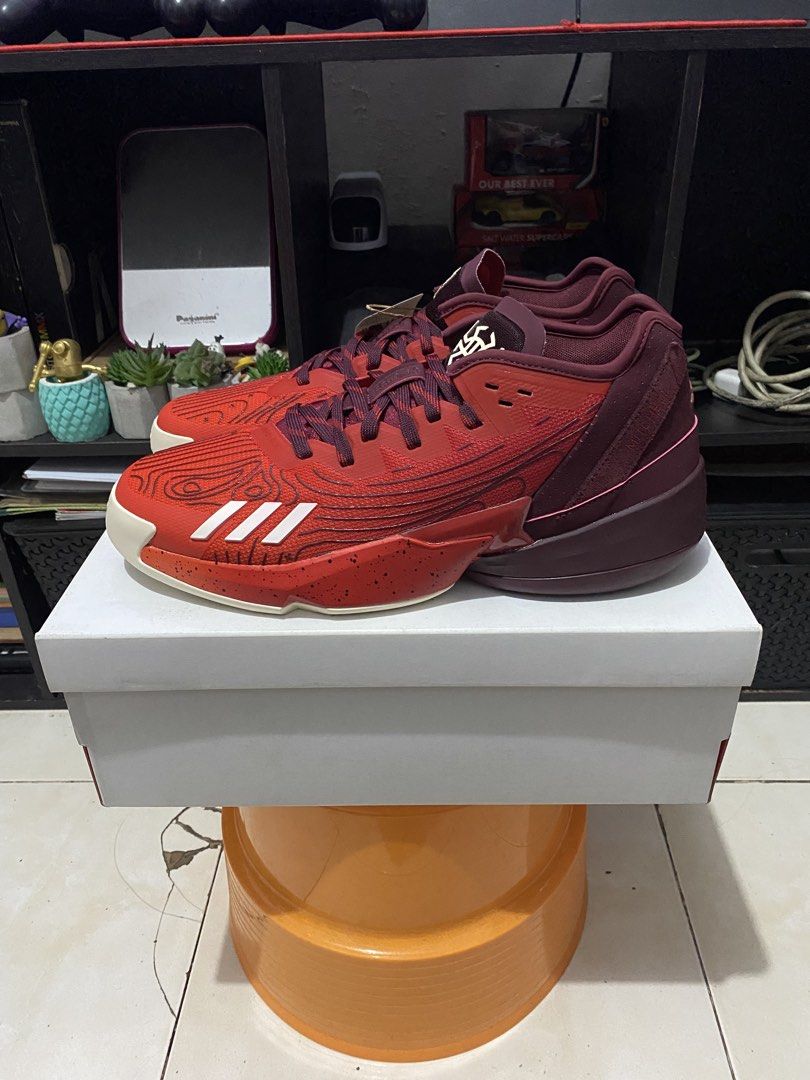 Adidas Don Issue 4 (Category: Sneakers) located in San Pedro. Submitted by angge325 (Listing ID 1458132959, Image 2). Description: Adidas Don Issue 4 Size 12 With Extra Lace ShoeStorageph 🔥 🔥 🔥.