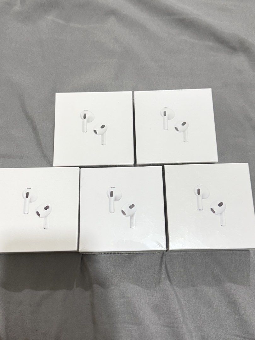 AirPods (3rd generation) (Category: Earphones) located in Quezon City. Submitted by 2ndhanddump (Listing ID 1458098564, Image 1). Description: .