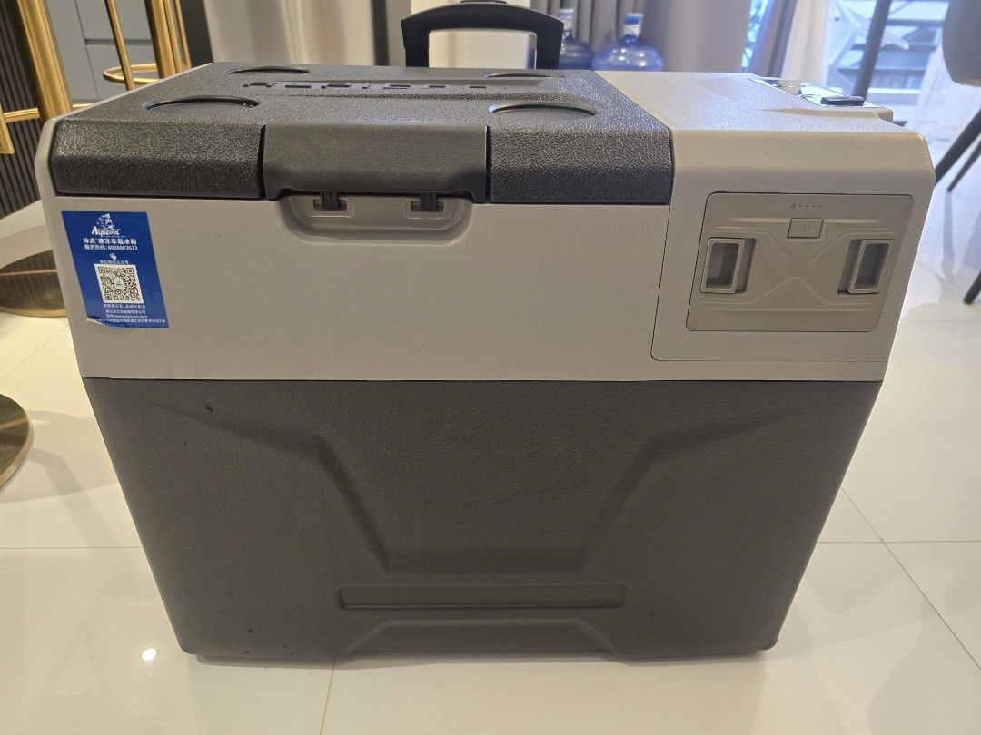 Alpicool Portable / Car Refrigerator Cooler (Category: Refrigerators and Freezers) located in San Pedro. Submitted by rnbeer (Listing ID 1458252610, Image 1). Description: +Alpicool CX 40 + like new; used only on 2 occasions + this comes WITH BATTERY + power adapter for 220V operation included + RFS: no longer being used ‐--------‐-------- official product video here: https://youtu.be/RyzJJCste7k?si=l4eOqsQ1D-z56TQF Take the party on the road wit