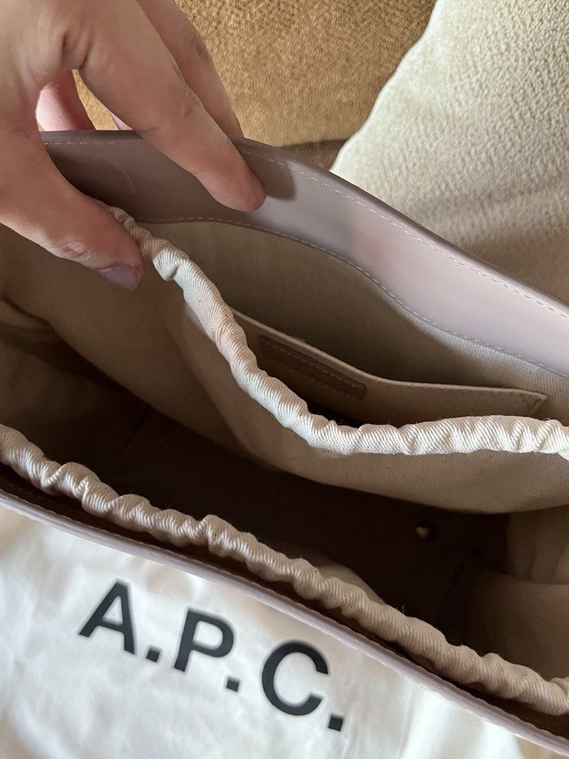 APC Virginie Bag in Gris Lune (Category: Luxury Bags & Wallets) located in Makati City. Submitted by megoygoy (Listing ID 1458105875, Image 3). Description: -brand new -100% authentic -100% calf leather -Made in Madagascar SRP: $715 or ~P44,500.