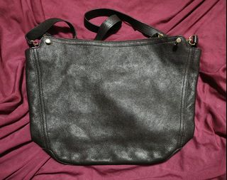 (Category: ) located in . Submitted by dolcegioia (Listing ID 1458114923, Image 1). Description: .
