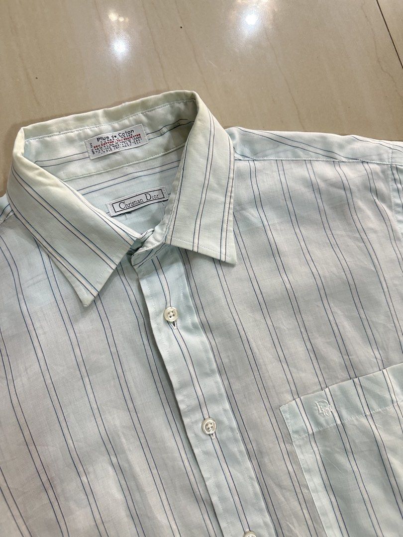 Authentic Christian Dior (Category: Activewear) located in Alitagtag. Submitted by bhthrift_30 (Listing ID 1458124919, Image 2). Description: Authentic Christian Dior Polo Large 1000+sf Minimal tattered sa Neck/ Need wash Dm📩.