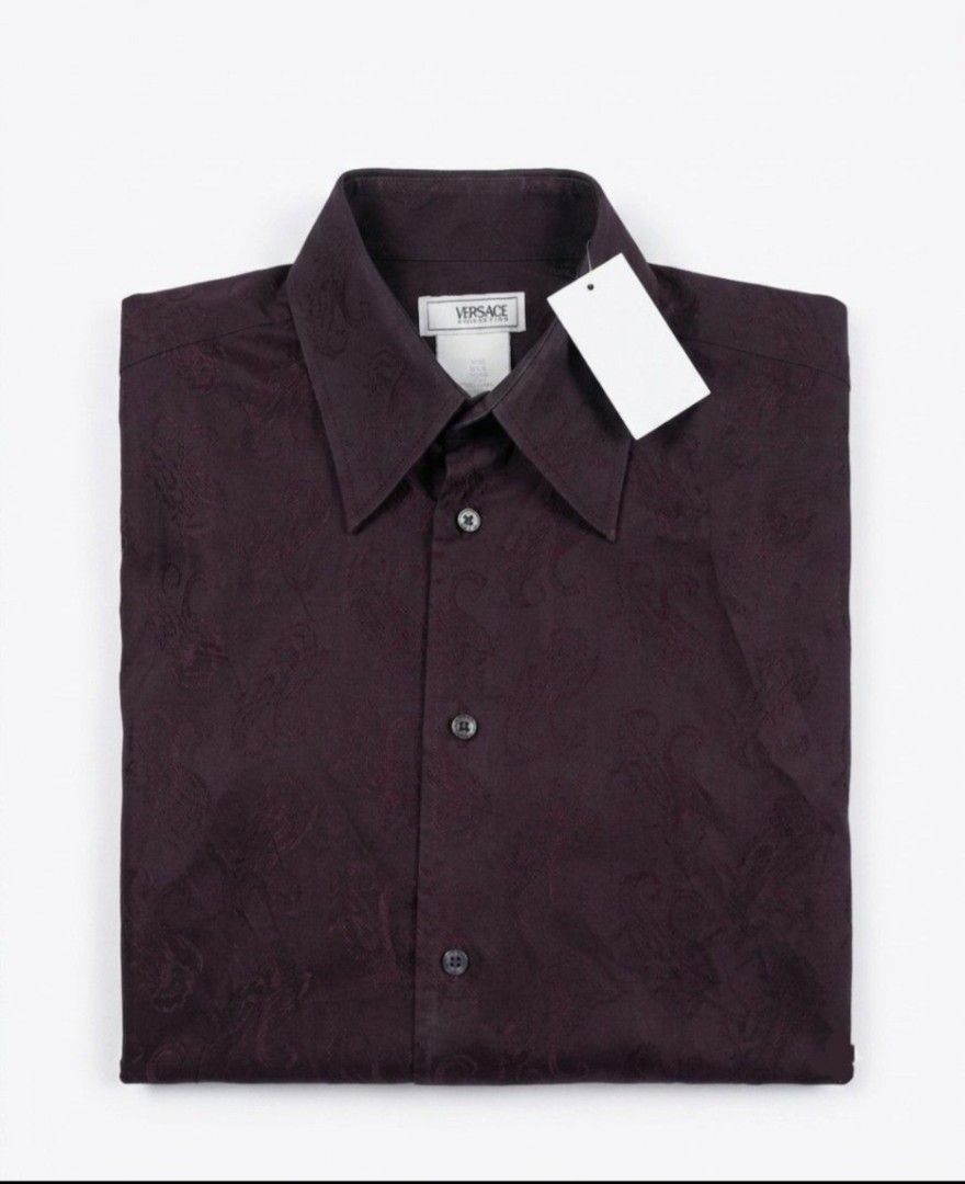 AUTHENTIC VESACE JACQUARD BUTTON DOWN, Original Price Php 91,000 (Category: Luxury Apparel) located in Magalang. Submitted by itskate_cc (Listing ID 1458125613, Image 3). Description: Actual size using inches Armpit to Armpit/22.5 Lenght/32 fittings is XL Excellent Condition, Issue:0 Message if you have any other question about sizing. We do shipping nation wide I'm also open for video call so that you can see the item you 're interested to buy. 