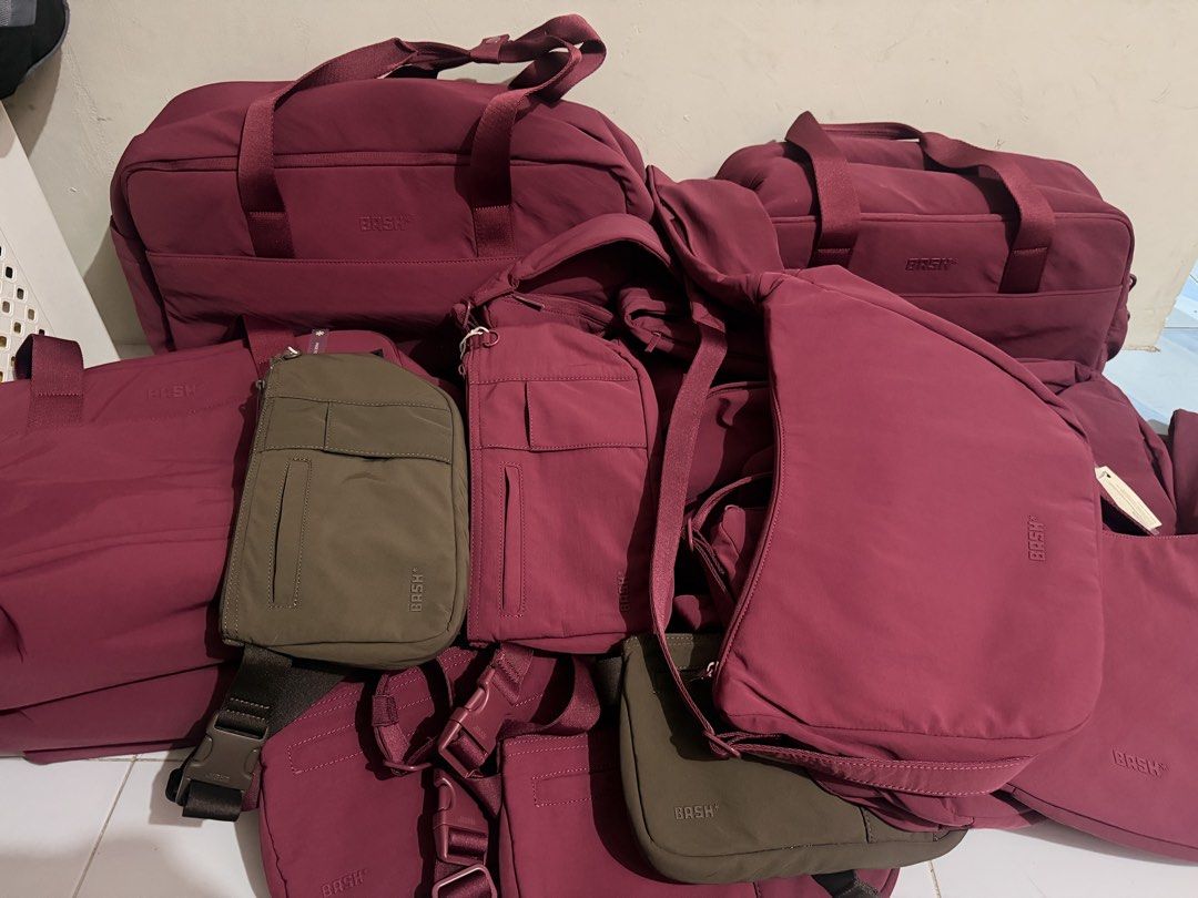 BASH NEW COLLECTION (ALL BRANDNEW) (Category: Shoulder Bags) located in Quezon City. Submitted by kaye3435 (Listing ID 1458204188, Image 1). Description: BASH NEW COLLECTION AVAILABLE FOR LOWPRICE🥰 UPDATED STOCK : 2100 mini weekender dune 1200 otg dune 1k trailbag terra, dune YAN NALANG PO MERON WAG NA MAGHANAP NG WALA 📍QC lalamove only no meetups. Tska po payment pagnacheck na ni rider na nabook nyo item💋.
