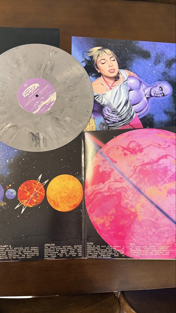 Beach Bunny - Emotional Creature Silver Vinyl Signed (Category: Vinyls) located in Pasig City. Submitted by muaddibs (Listing ID 1458273021, Image 2). Description: Includes - Newbury Comics Moon White and Grey Marbled - Signed Gatefold Cover No issues - Rarely spun.