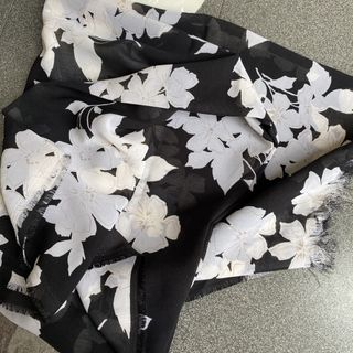 (Category: ) located in . Submitted by shopsundayx (Listing ID 1458135996, Image 1). Description: .