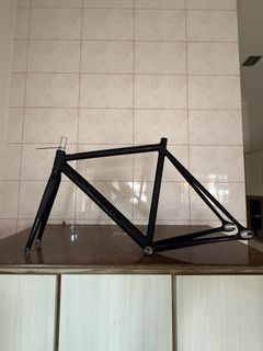 (Category: ) located in . Submitted by commonjohntan (Listing ID 1458197253, Image 1). Description: .