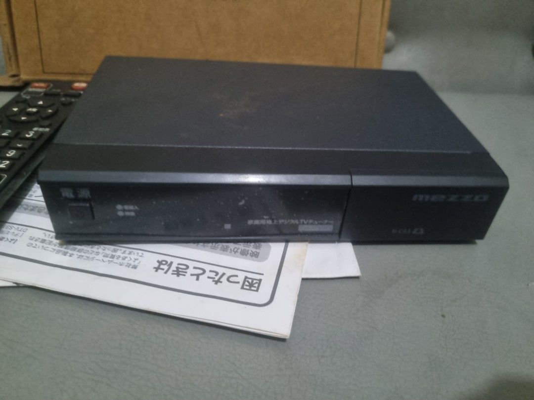 Buffalo digital tuner (Category: TV Parts & Accessories) located in Silang. Submitted by samflores2k4t7 (Listing ID 1458118647, Image 2). Description: for sale Buffalo digital tuner with remote and adaptor no av cable tested with power selling as is.