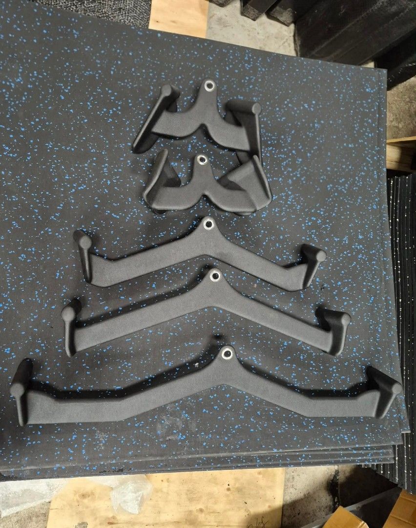 Cable Attachments (Category: Toning & Stretching Accessories) located in Manila. Submitted by fit_republic (Listing ID 1458119554, Image 1). Description: Via lalamove delivery or self-pick up. We also ship nationwide..