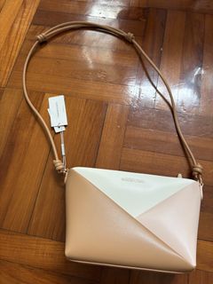 （分類：）位於 。 由 simtedted 提交（商品編號 1458108113，圖片 1）。簡介： 。