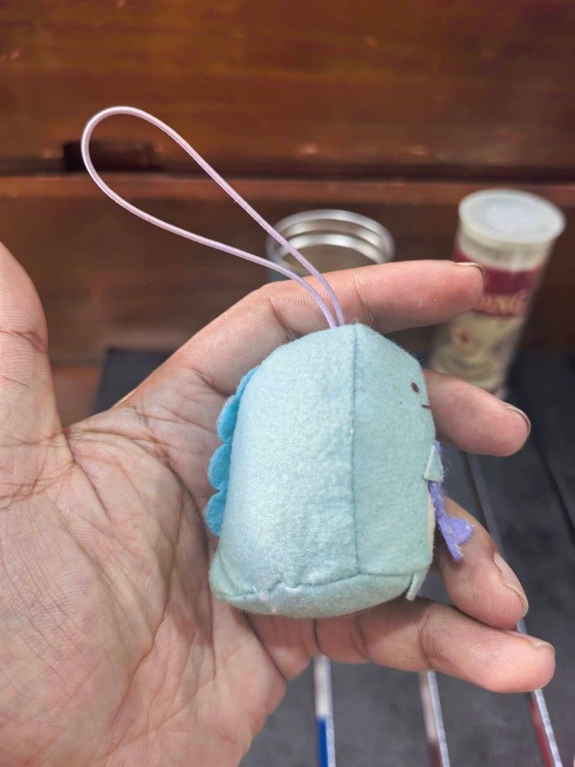 Charm - Blue Sumikko Gurashi Tokage (Category: Charms) located in Cebu City. Submitted by dudes_villanueva (Listing ID 1458179580, Image 2). Description: Charm - Blue Sumikko Gurashi Tokage (Lizard) 📌 Mini plush mascot holding a purple star..