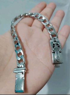 (Category: ) located in . Submitted by thrifty_cool (Listing ID 1458118526, Image 1). Description: .