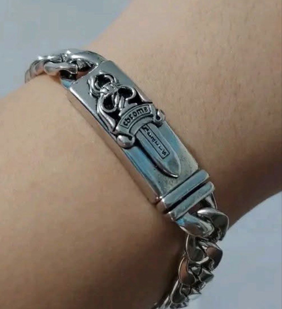 Chrome Hearts Cuban Link Dagger Bracelet (Category: Bracelets) located in Manila. Submitted by thrifty_cool (Listing ID 1458118526, Image 3). Description: With 925 markings etc.. May kabigatan yan siya Gwapo yan sa personal✖.