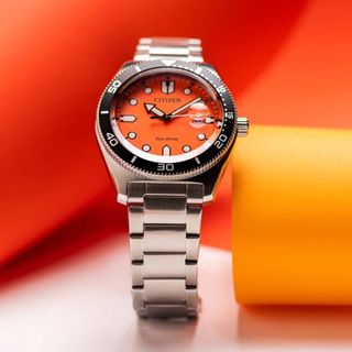 （分類：）位於 。 由 carywatches 提交（商品編號 1458241579，圖片 1）。簡介： 。