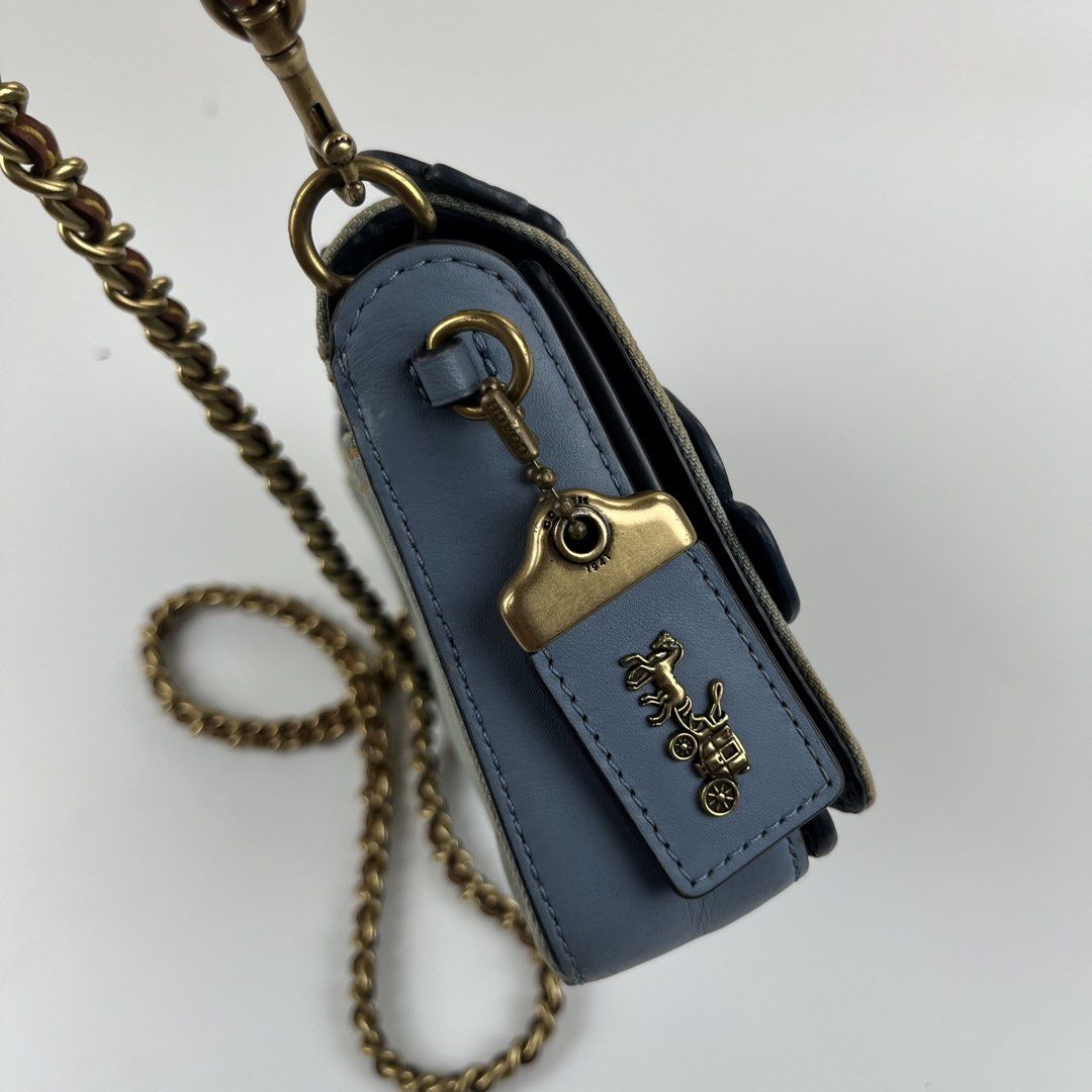 COACH 1941✨ (Category: Luxury Bags & Wallets) located in Iloilo. Submitted by anonymous_ph (Listing ID 1458191697, Image 3). Description: RARE COACH 1941 MULTICOLOR FLOWERS✨ DETAILS POSTED -DENIM (MINOR SIGN OF USED ONLY) (MEASUREMENTS) 9 WIDTH | 5 LENGTH (AUTHENTIC) DM IF INTERESTED 📩.