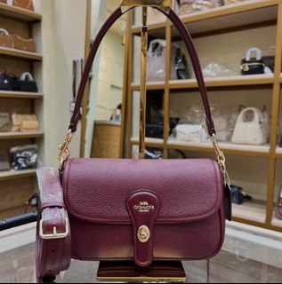 (Category: ) located in . Submitted by trend_boutique (Listing ID 1458165682, Image 1). Description: .