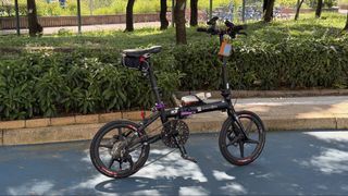 （分類：）位於 。 由 leung38 提交（商品編號 1458158736，圖片 1）。簡介： 。