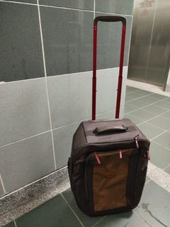 （分類：）位於 。 由 jackywong17821 提交（商品編號 1458120367，圖片 1）。簡介： 。