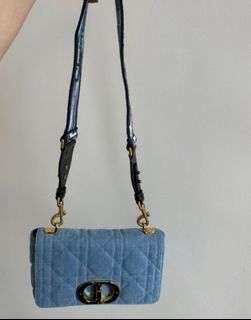 （分類：）位於 。 由 tyguh 提交（商品編號 1458112860，圖片 1）。簡介： 。